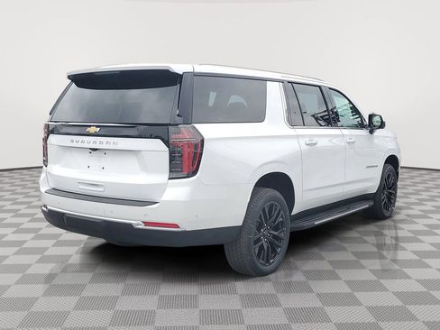 New 2026 Chevrolet Suburban LS RWD image 4