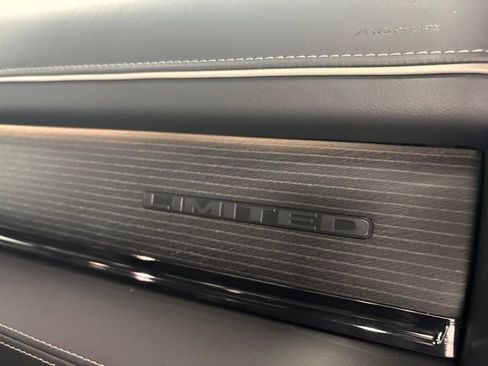 Used 2023 RAM 1500 Limited AWD/4WD image 25