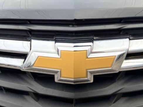 Used 2024 Chevrolet Equinox LS w/ LS Convenience Package image 30