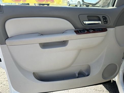 Used 2013 Chevrolet Silverado 1500 LTZ w/ LTZ Plus Package image 12