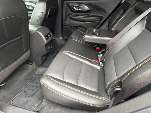 Used 2020 GMC Terrain SLT image 24