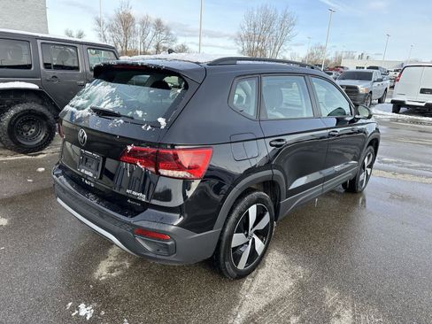 Used 2024 Volkswagen Taos S image 8