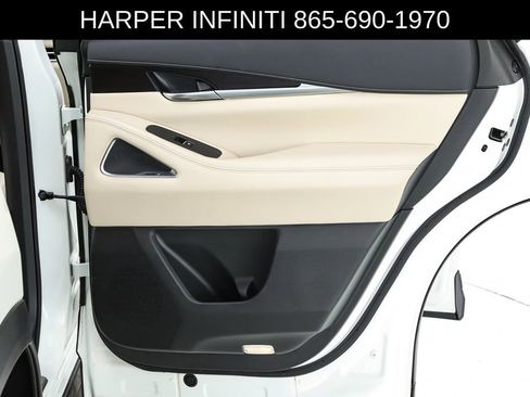 Used 2023 INFINITI QX60 Sensory w/ Vision Package AWD/4WD image 70