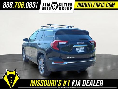 Used 2024 GMC Terrain SLT w/ Infotainment Package II AWD/4WD image 4