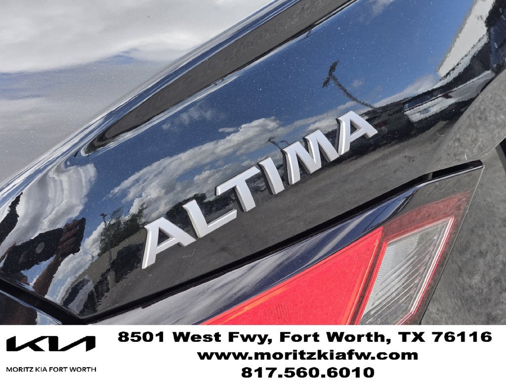 Used 2025 Nissan Altima 2.5 S FWD image 10