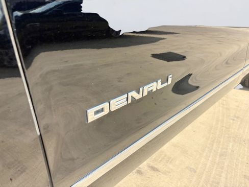 Used 2017 GMC Sierra 1500 Denali AWD/4WD image 13