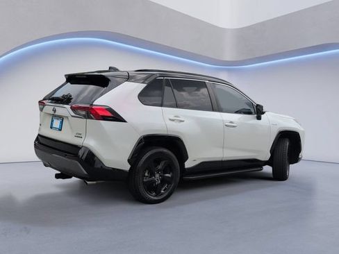 Used 2020 Toyota RAV4 XSE w/ XSE Grade Weather Package AWD/4WD image 4
