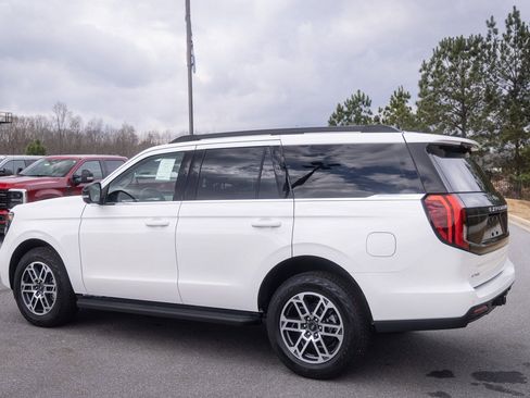 New 2026 Ford Expedition Active AWD/4WD image 7