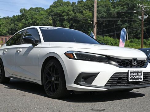 Used 2022 Honda Civic Sport image 7