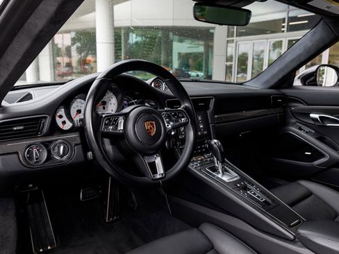 Used 2017 Porsche 911 Turbo AWD/4WD image 40