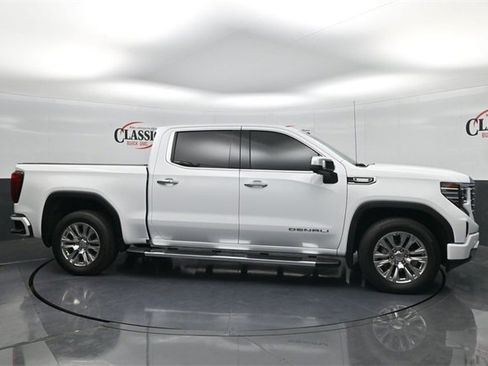 Used 2023 GMC Sierra 1500 Denali image 6