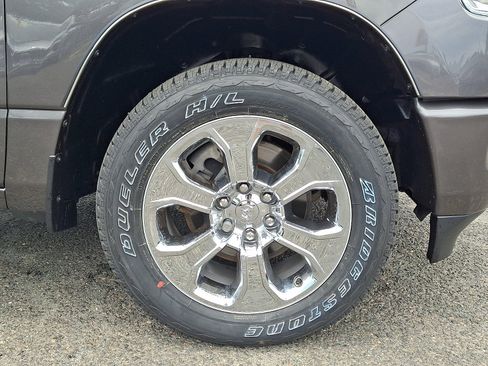 Used 2023 RAM 1500 Big Horn AWD/4WD image 8