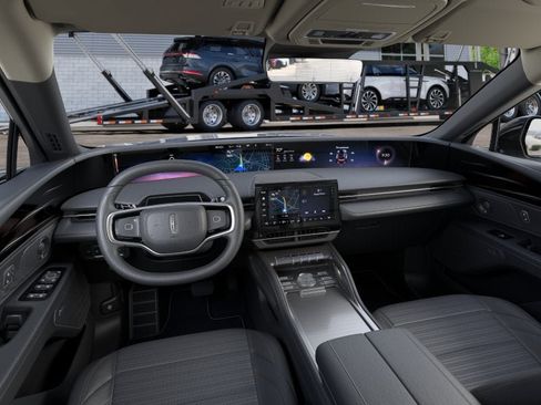 New 2026 Lincoln Nautilus Reserve w/ Jet Appearance Package AWD/4WD image 9