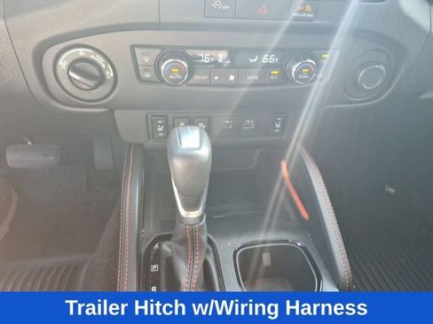 Used 2023 Nissan Frontier PRO-4X w/ Pro Convenience Package AWD/4WD image 21