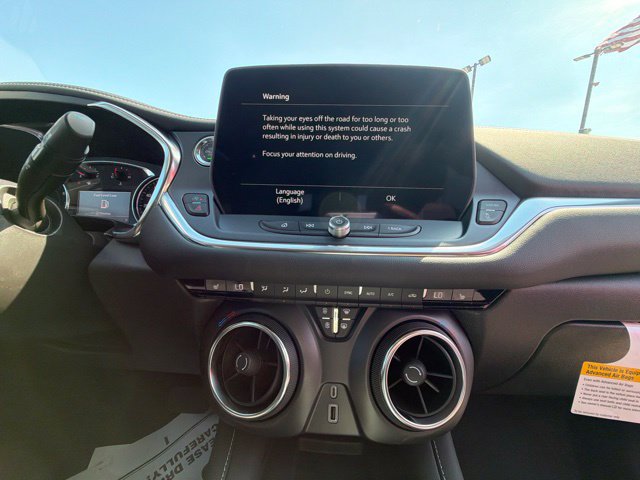 New 2026 Chevrolet Blazer LT w/ Convenience Package FWD image 27