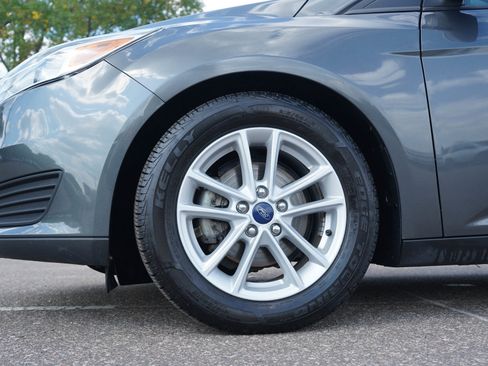 Used 2017 Ford Focus SE FWD image 26