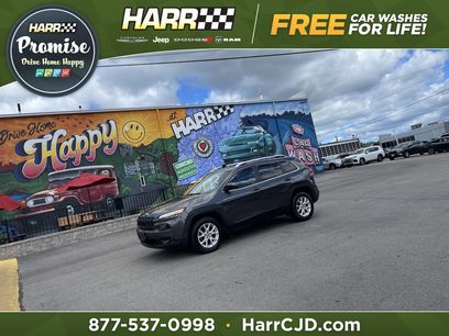 Used 2016 Jeep Cherokee Latitude w/ Cold Weather Group
