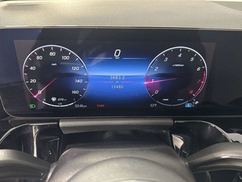 Used 2025 Mercedes-Benz GLA 250 4MATIC image 16