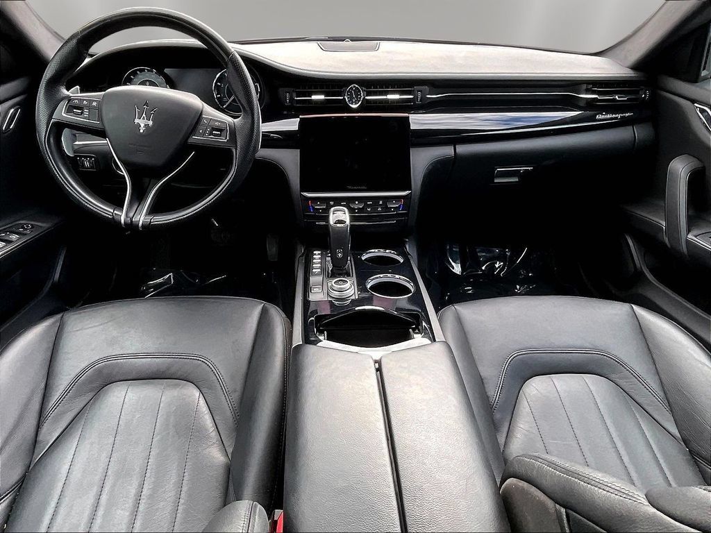 Used 2022 Maserati Quattroporte Modena RWD image 7