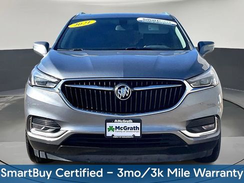 Used 2021 Buick Enclave Essence w/ Sound and Sites Package image 2