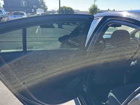 Used 2017 Chevrolet Cruze LS image 14