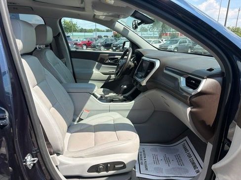 Used 2017 GMC Acadia SLT FWD image 23