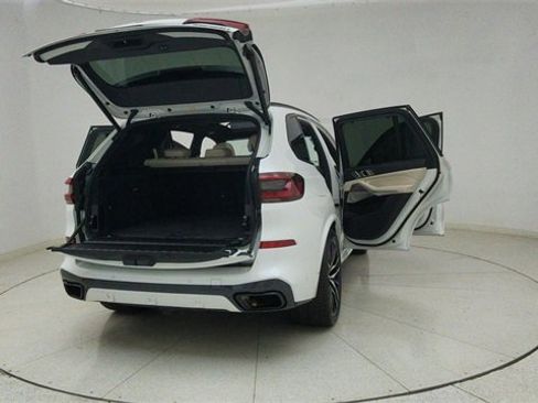 Used 2023 BMW X5 M50i w/ Executive Package image 78