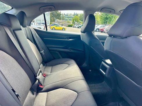 Used 2020 Toyota Camry LE FWD image 14