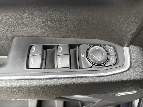 Used 2022 Chevrolet Silverado 1500 RST AWD/4WD image 18