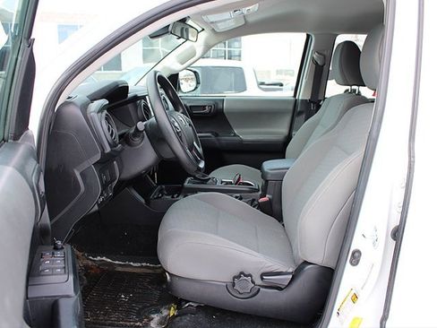 Used 2021 Toyota Tacoma SR image 11