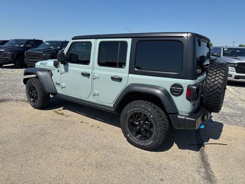 Used 2023 Jeep Wrangler Unlimited AWD/4WD image 8
