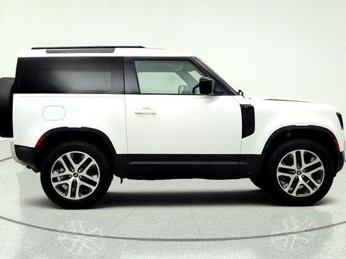 Used 2021 Land Rover Defender 90 S AWD/4WD image 4
