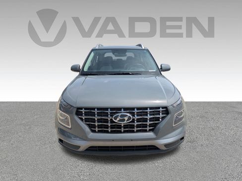 Used 2023 Hyundai Venue SEL w/ Cargo Package image 29