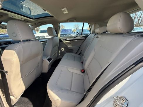 Used 2017 Volkswagen Golf Wolfsburg Edition image 23