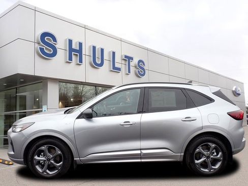 Certified 2024 Ford Escape ST-Line image 2