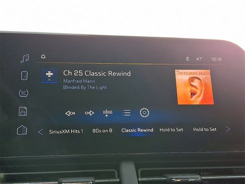 Used 2025 Chevrolet Trax ACTIV w/ Driver Confidence Package image 19