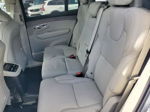 New 2026 Volvo XC90 T8 Ultra w/ Protection Package Premier AWD/4WD image 32