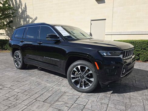 Used 2022 Jeep Grand Cherokee L Overland image 28