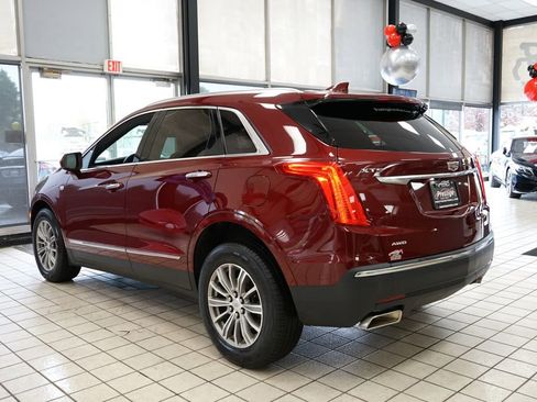 Used 2017 Cadillac XT5 Luxury w/ Driver Awareness Package AWD/4WD image 4