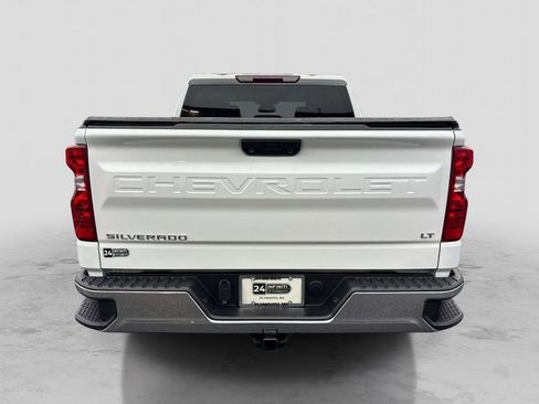 Used 2022 Chevrolet Silverado 1500 LT AWD/4WD image 3