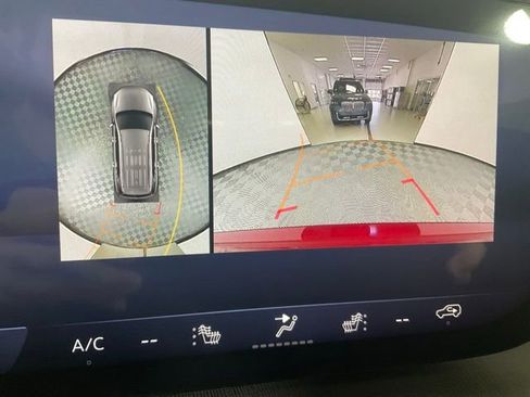 New 2026 Buick Enclave Sport Touring w/ Power Package FWD image 10