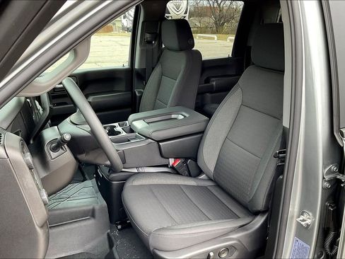 New 2026 Chevrolet Silverado 2500 Custom w/ Custom Value Package image 9