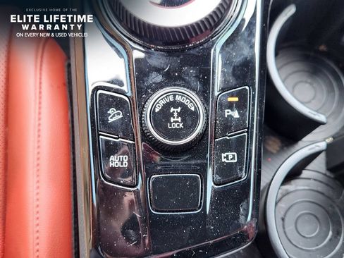 Used 2025 Kia Sportage SX Prestige AWD/4WD image 22