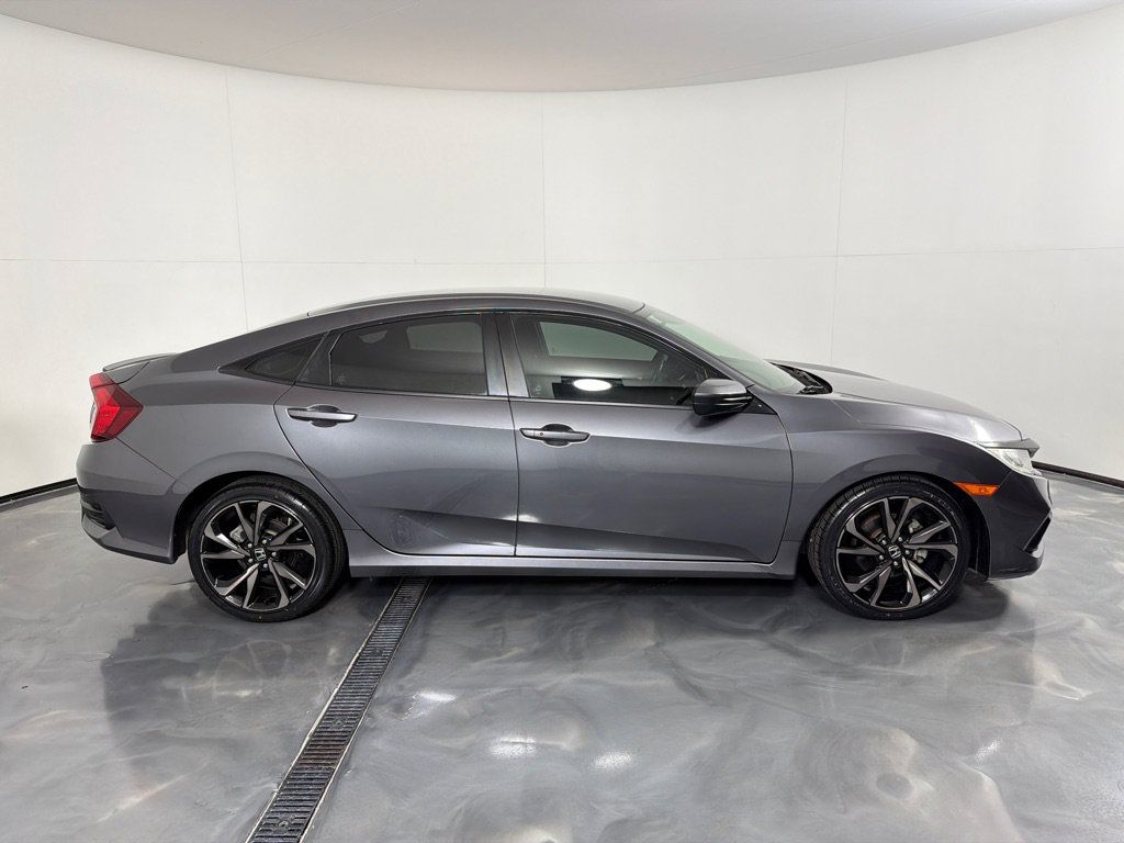 Used 2021 Honda Civic Sport image 4