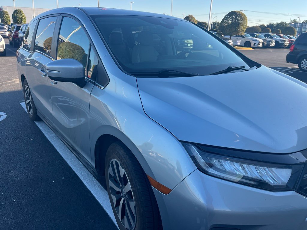 Used 2025 Honda Odyssey EX-L image 3