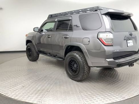 Used 2019 Toyota 4Runner TRD Off-Road Premium image 4