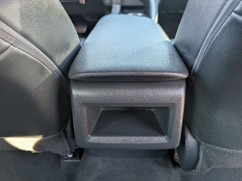 Used 2024 Toyota Camry SE FWD image 7