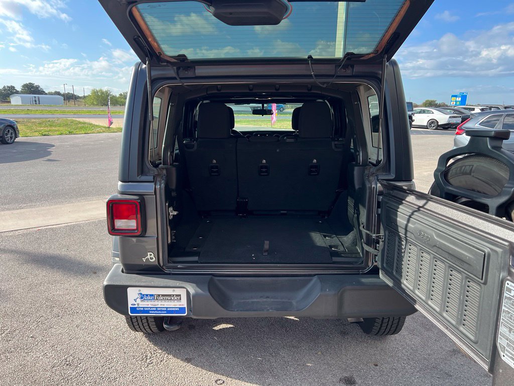 Used 2022 Jeep Wrangler Unlimited Sport AWD/4WD image 5