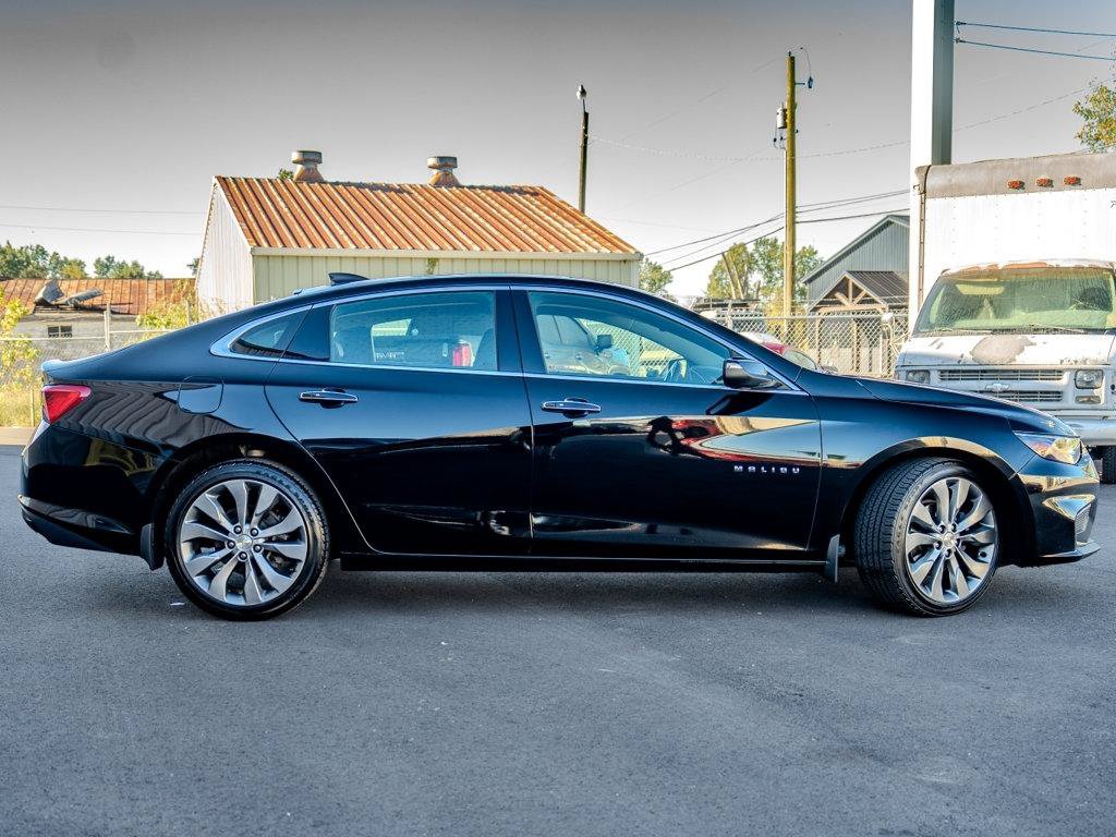 Used 2016 Chevrolet Malibu Premier FWD image 2