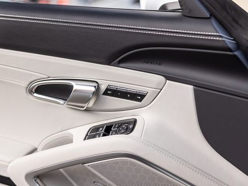 Certified 2023 Porsche 718 Boxster GTS image 34